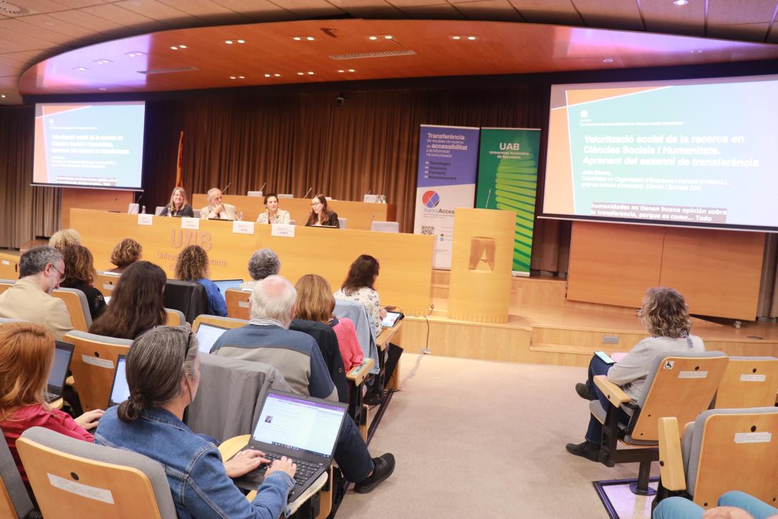 Assistents a la Jornada de Transferència de Coneixement en Ciències Socials i Humanitats