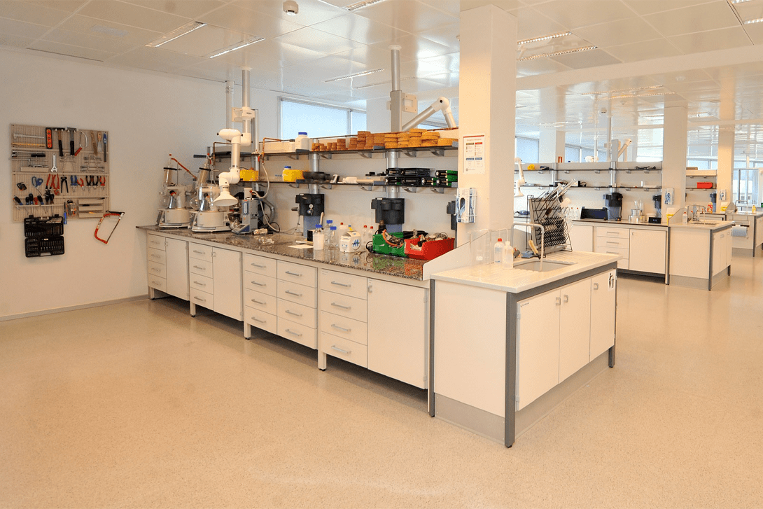 Laboratori